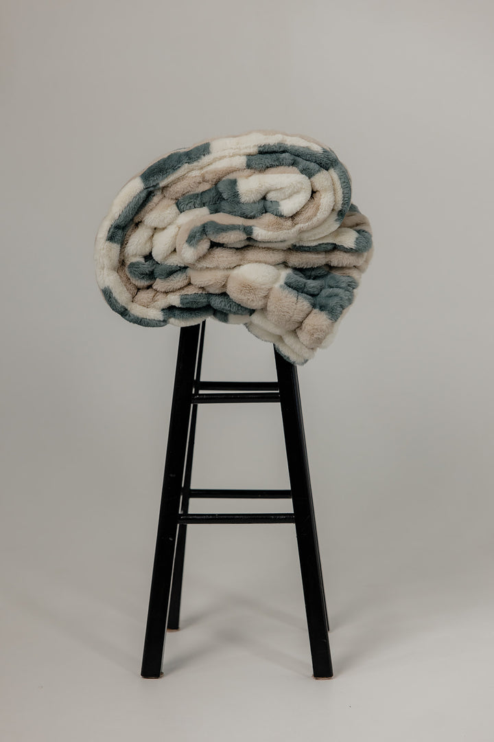 Cozy Cuddelzzz Blankets