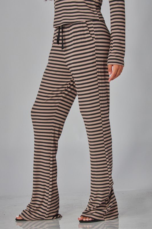 Soft Striped Lounge Set