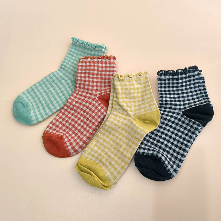 CHECK PLAID PATTERN RUFFLE CREW SOCKS FOR WOMENS_CWMS065