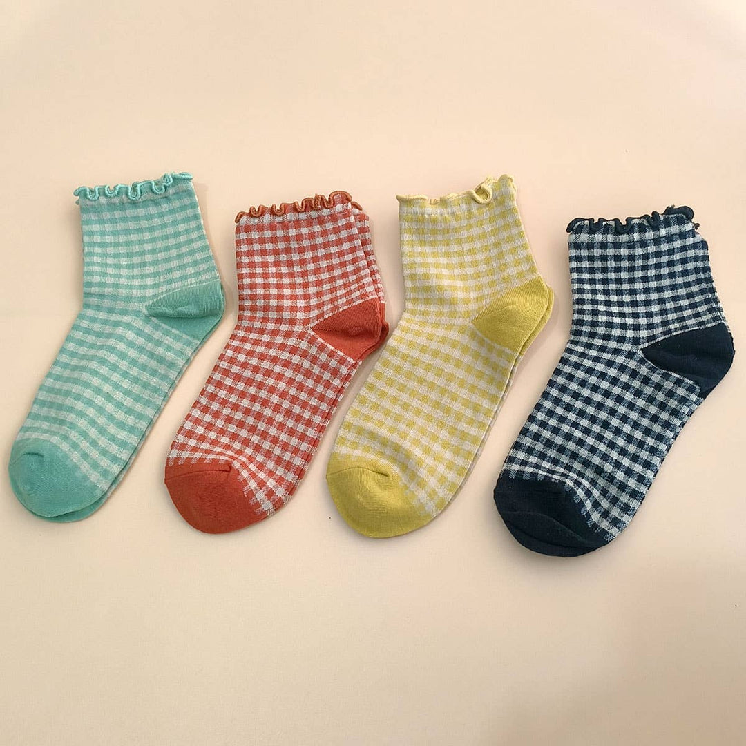 CHECK PLAID PATTERN RUFFLE CREW SOCKS FOR WOMENS_CWMS065