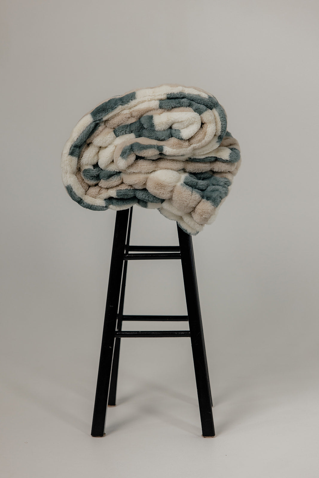 Cozy Cuddelzzz Blankets