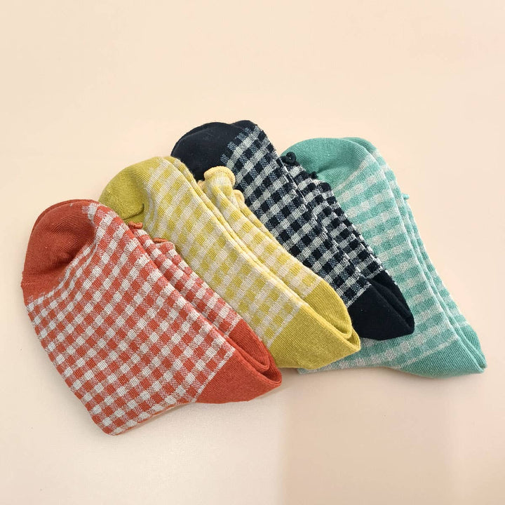 CHECK PLAID PATTERN RUFFLE CREW SOCKS FOR WOMENS_CWMS065