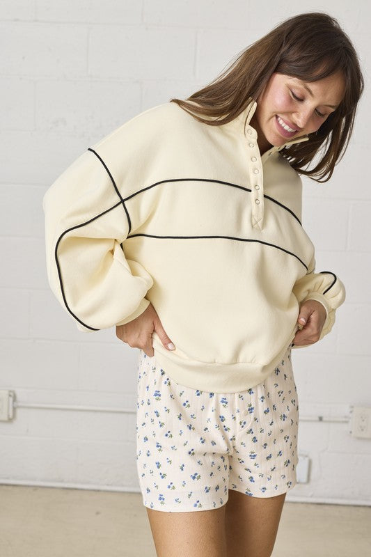 Ayla Contrast Piping Pullover