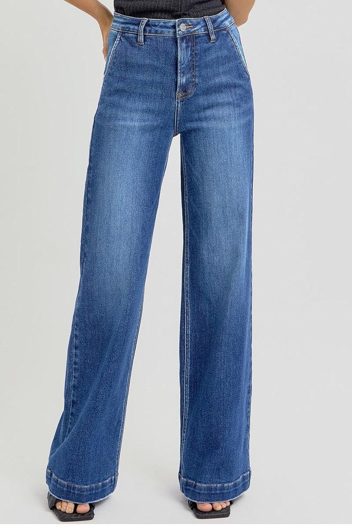 HIGH RISE WIDE LEG SLANTED POCKET JEANS