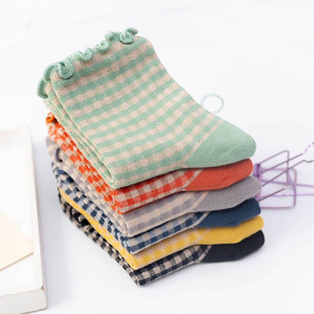CHECK PLAID PATTERN RUFFLE CREW SOCKS FOR WOMENS_CWMS065