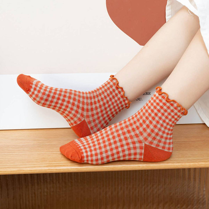 CHECK PLAID PATTERN RUFFLE CREW SOCKS FOR WOMENS_CWMS065